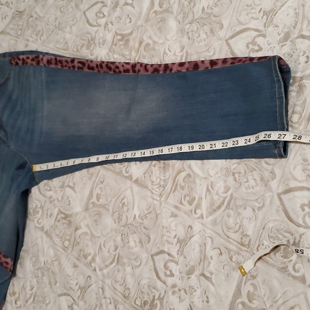 Chico's So Slimming Girlfriend Slim Leg Ankle Animal Print Trim Size 12R Jeans - Picture 13 of 14